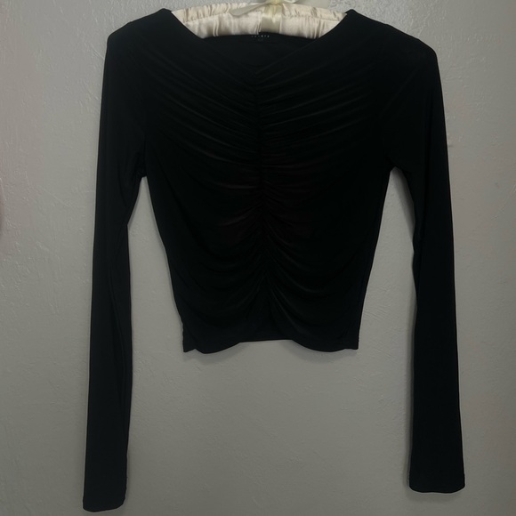 Chic Black Ruched Long Sleeve Blouse - Picture 1 of 3